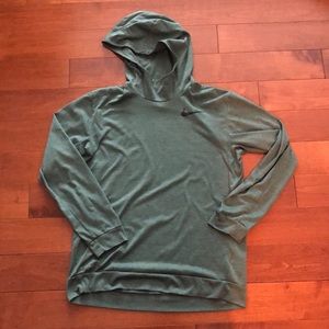 Nike dry fit l/s hooded tee.